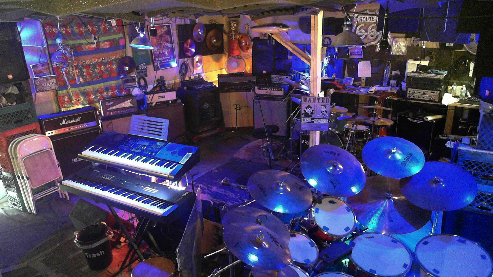 Two Dog Studio's 's profile picture